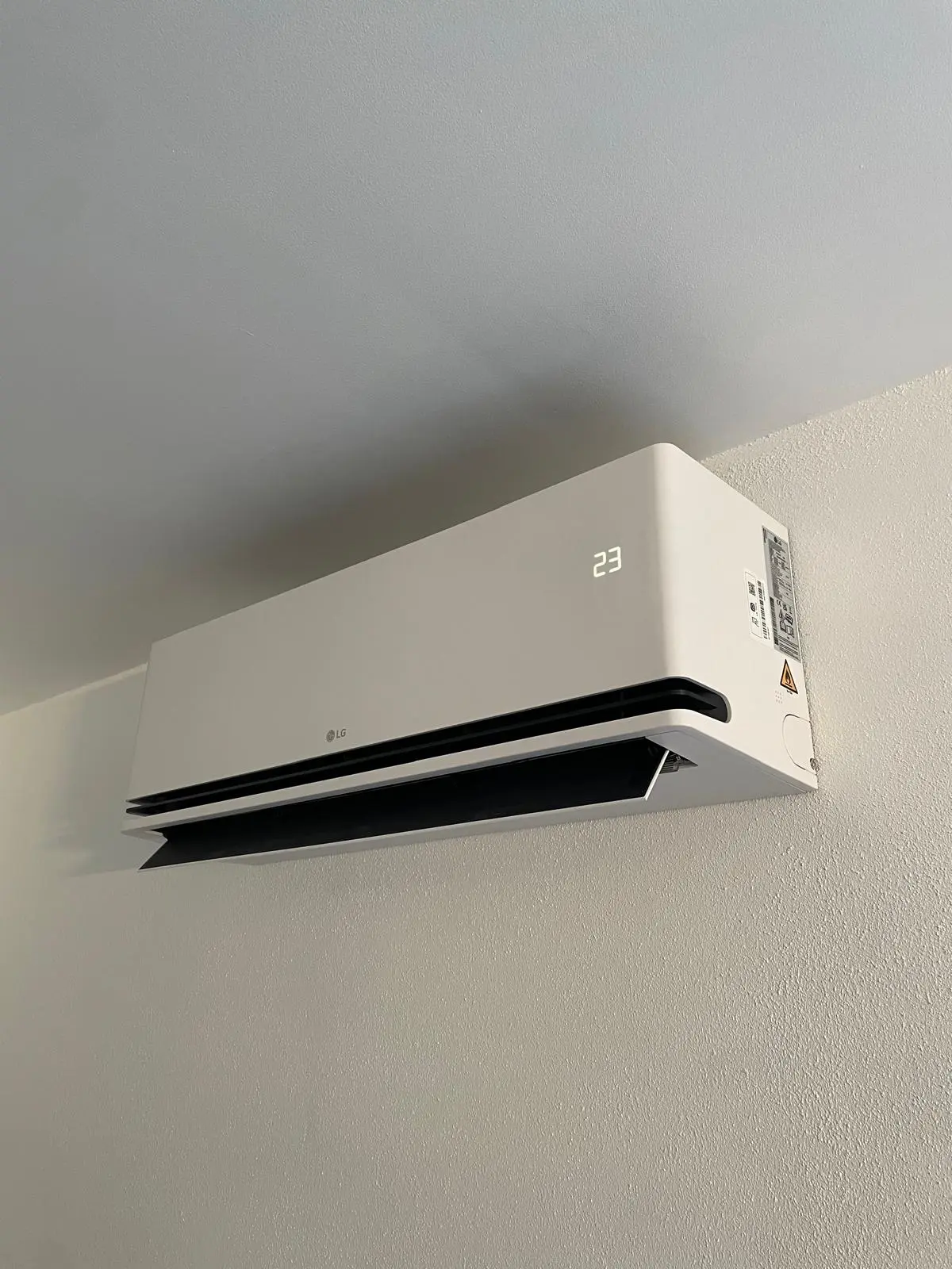 LG airco binnenunit slaapkamer Limburg - Climamor