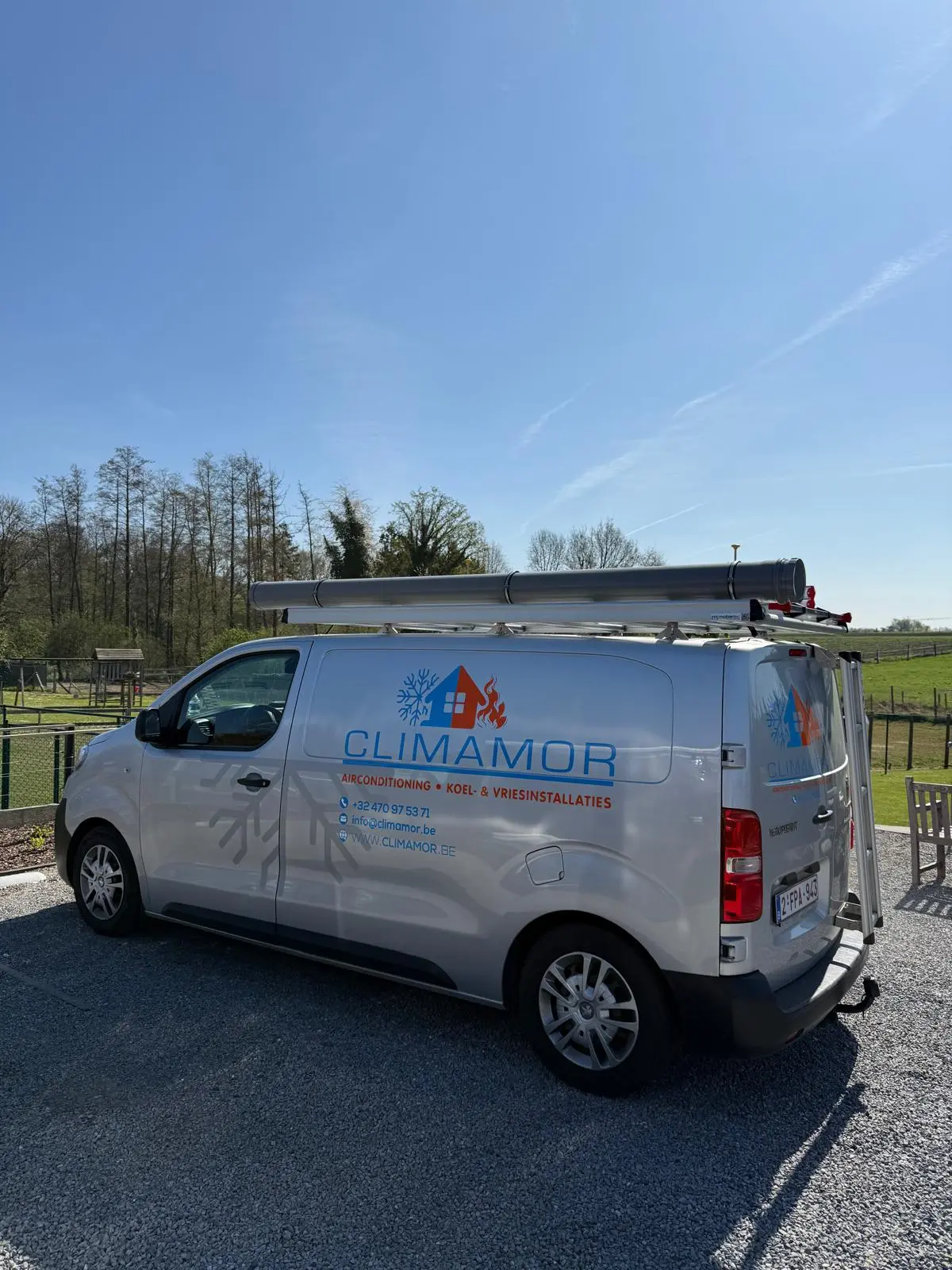 Climamor bedrijfswagen airco installateur Limburg