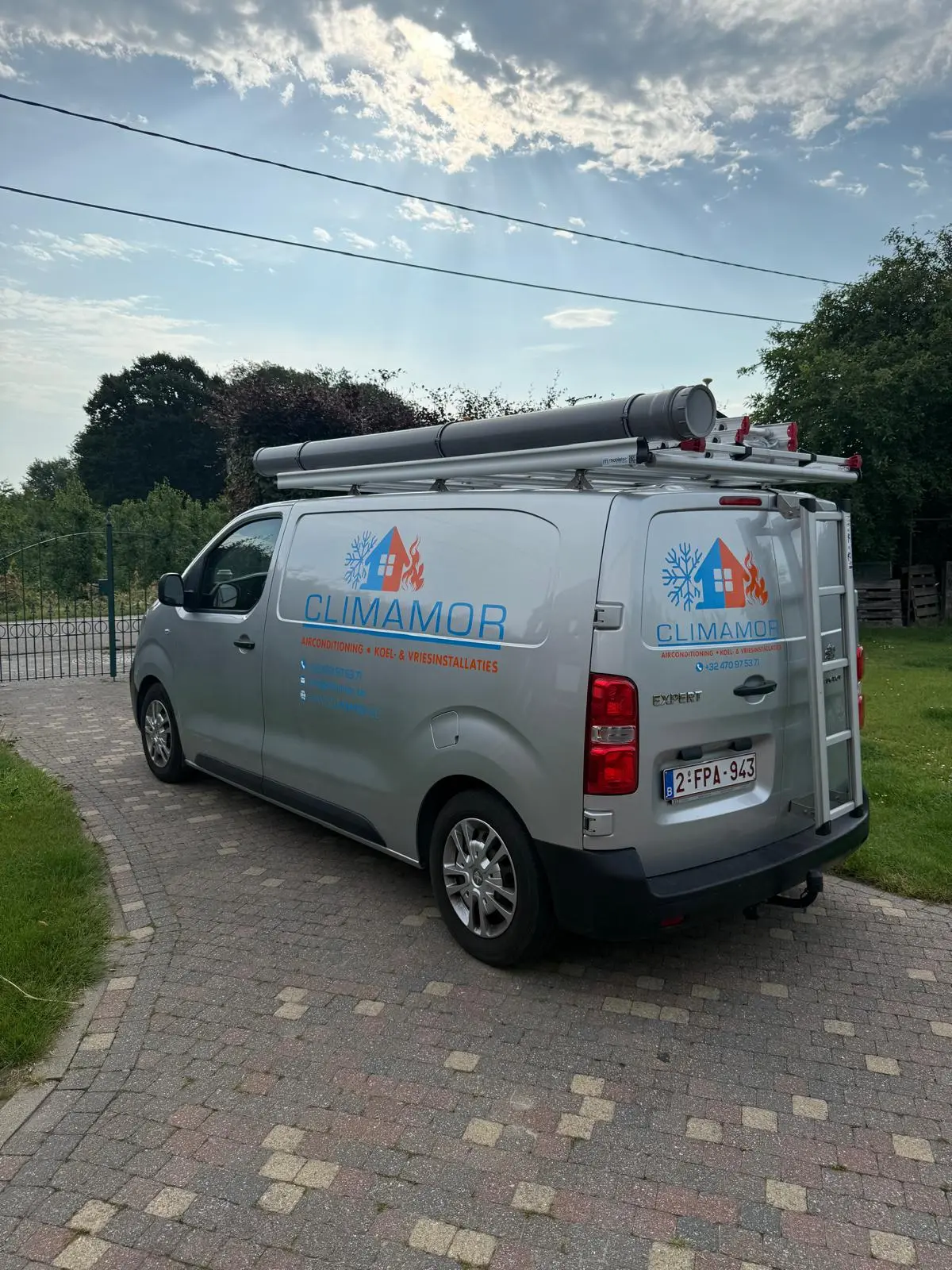Climamor bedrijfswagen avond Limburg